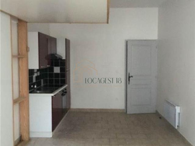 Studio à louer, 1 pièce BOURGES 18000
