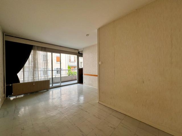 Studio à louer, 1 pièce Grenoble 38000