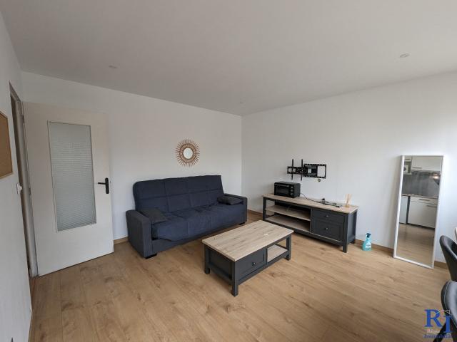 Studio à louer, 1 pièce Grenoble 38000