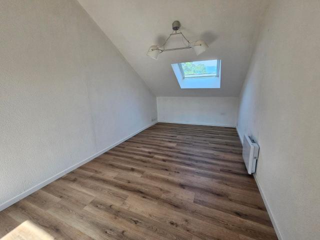 Studio à louer, 1 pièce Grenoble 38000