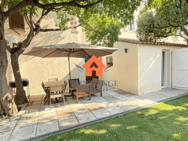Studio à louer, 1 pièce Toulon 83000