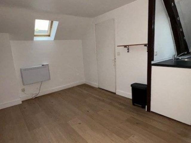 Studio à louer – 24,91 m² – La Roche Guyon