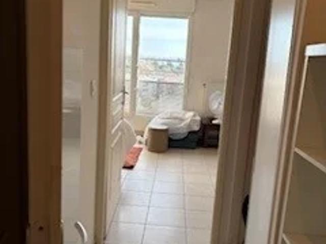 STUDIO A LOUER VENISSIEUX Centre Ville 32.46 m2 770 € charges comprises par mois: Immobilier VENISSIEUX | Agence immobilière à Lyon Galyo