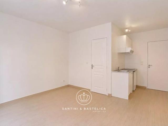 Studio à louer vide – Centre ville d'Ajaccio