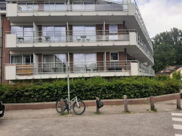 Studio à louer Woluwe Saint Lambert, balcon