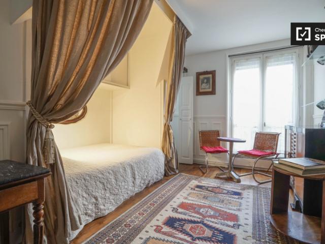 Studio à louer à Montmartre, Paris