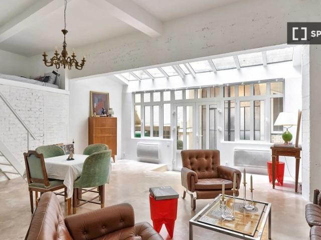 Studio à louer à Auteuil Nord, Paris