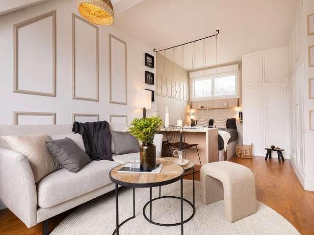 Studio à louer à Auteuil Sud, Paris
