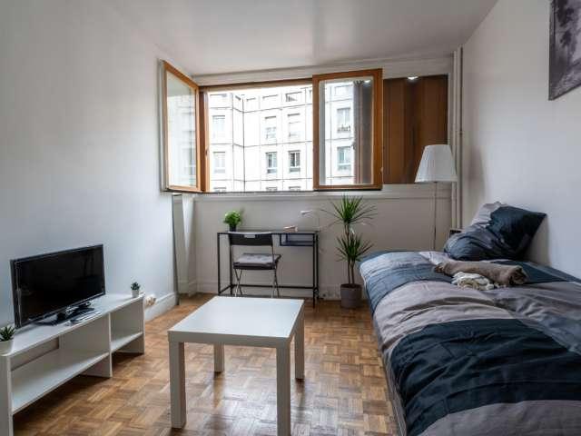 Studio à louer à Belleville, Paris