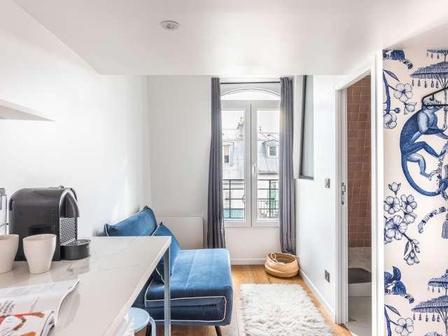 Studio à louer à Blanche Trinité, Paris
