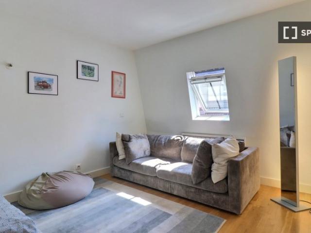 Studio à louer à Chaillot, Paris