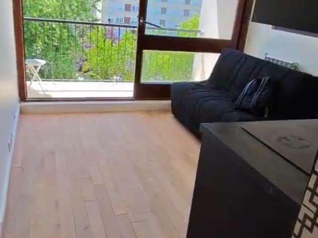 Studio à louer à Châtenay Malabry, Paris