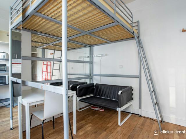 Studio à louer à Courbevoie