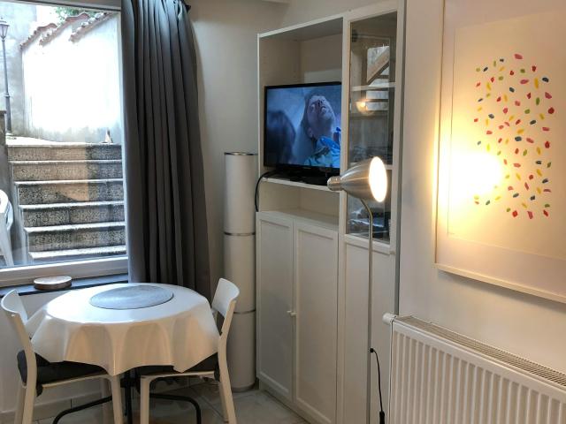 Studio à louer à Etterbeek, Chaussée de Wavre