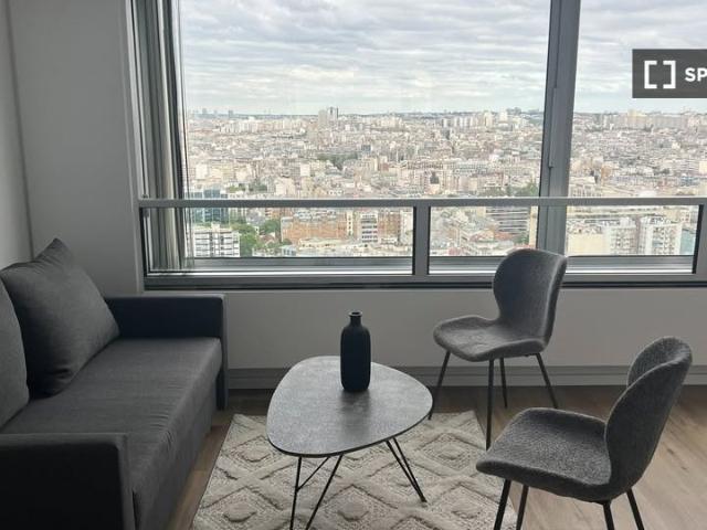 Studio à louer à Émeriau Zola, Paris
