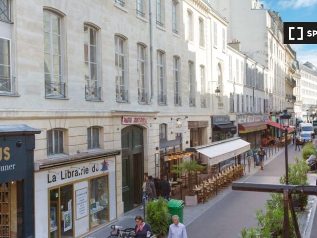 Studio à louer à Faubourg Montmartre, Paris