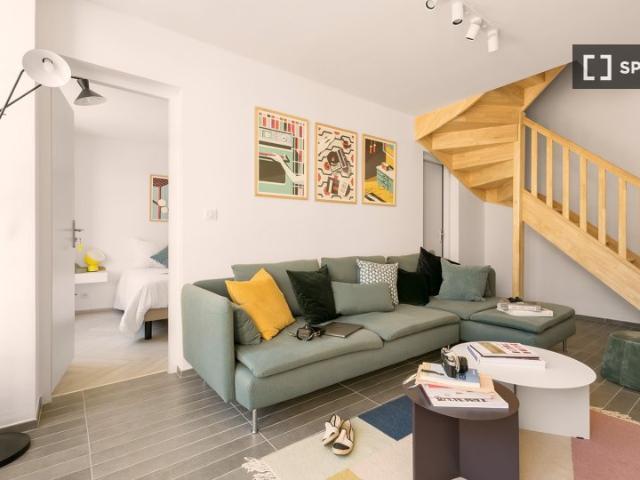 Studio à louer à Fontainebleau, Paris
