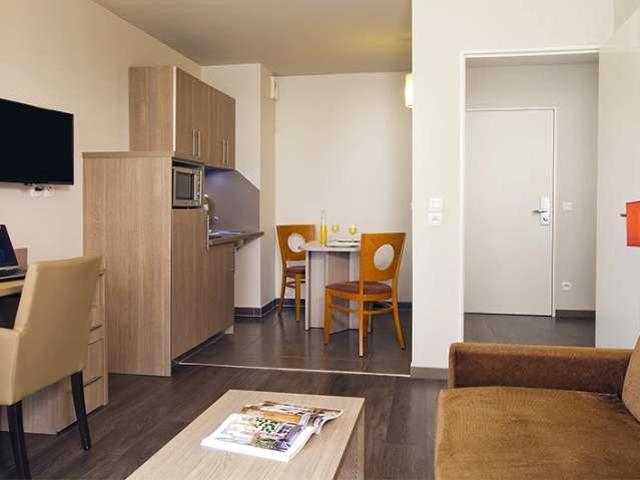 Studio à louer à Guyancourt, Paris