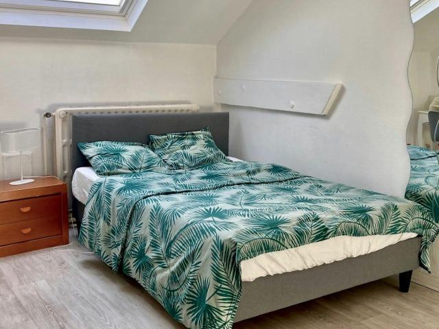 Studio à louer à Ixelles, Rue du Trône