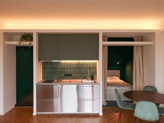 Studio à louer à Ixelles, Rue des Champs Elysées