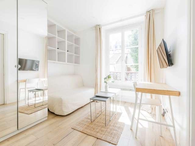 Studio à louer à Legendre Lévis, Paris