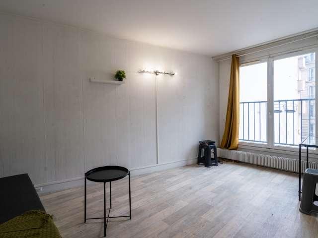 Studio à louer à Louis Blanc Aqueduc, Paris
