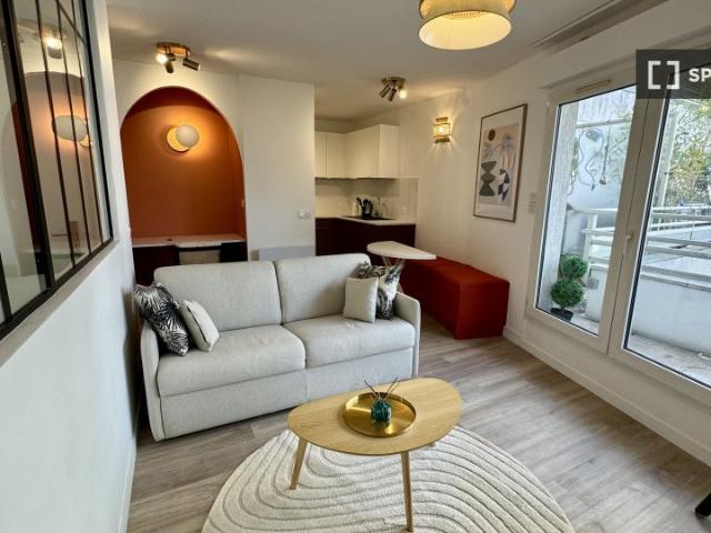 Studio à louer à Puteaux, Paris
