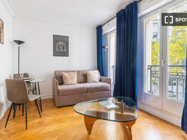 Studio à louer à Paris, Paris