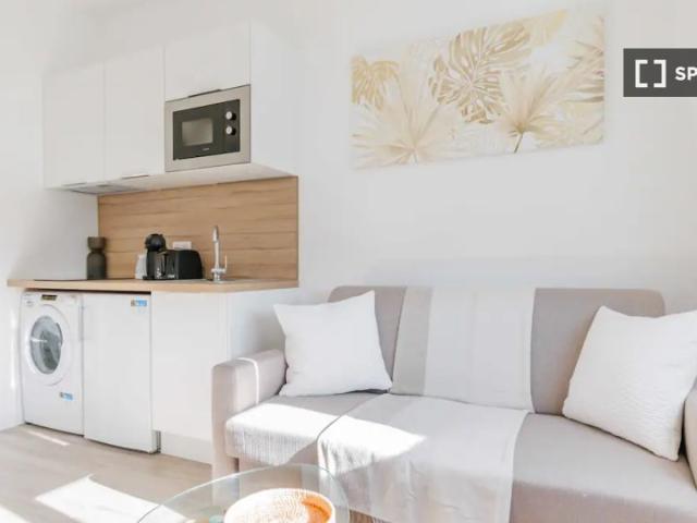 Studio à louer à Paris