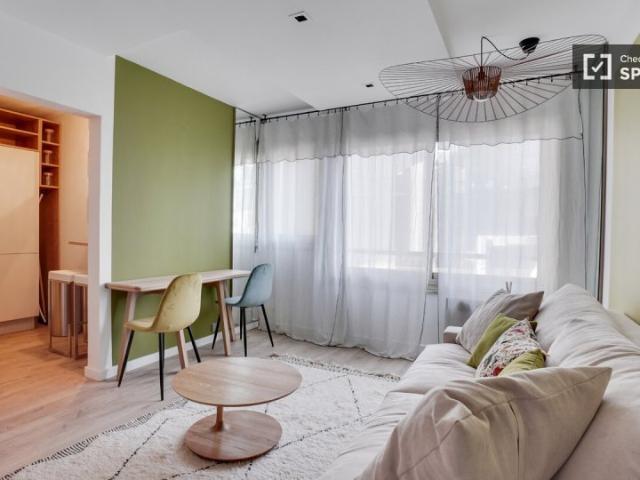 Studio à louer à Pernéty, Paris