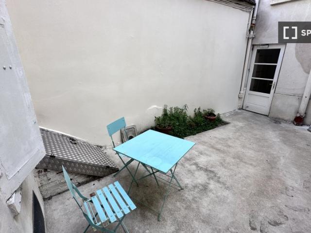 Studio à louer à Pernéty, Paris