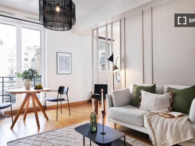 Studio à louer Porte Dauphine, Paris