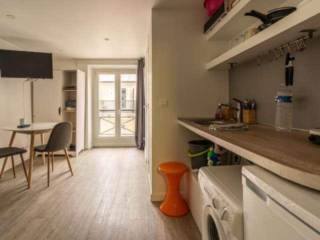 Studio à louer à République Saint Ambroise, Paris
