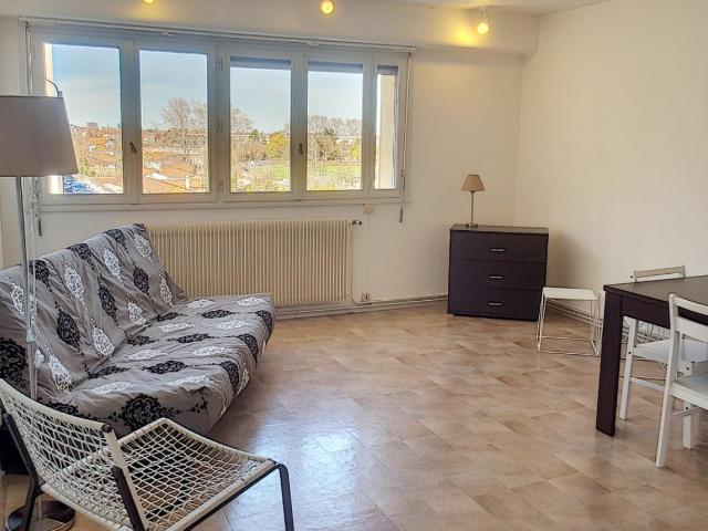 STUDIO A LOUER A ROANNE FAUBOURG CLERMONT