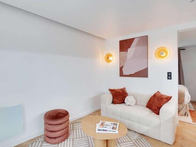 Studio à louer à Saint Augustin, Paris
