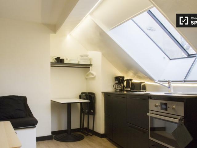 Studio à louer à Saint Avoye, Paris