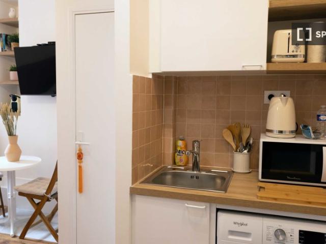 Studio à louer à Saint Gervais, Paris