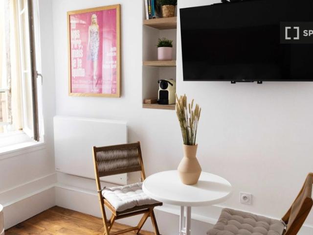 Studio à louer à Saint Gervais, Paris