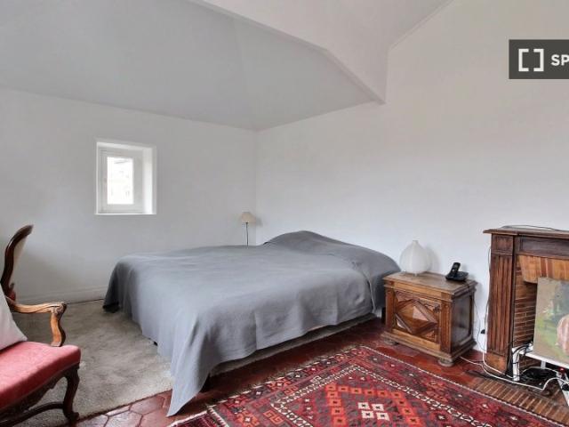 Studio à louer à Saint Thomas d'Aquin, Paris