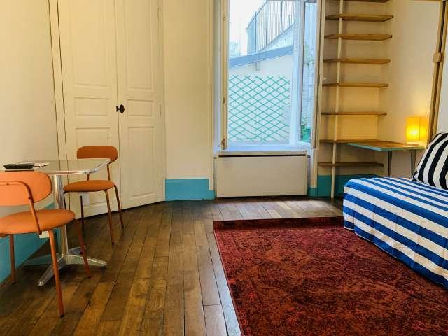 Studio à louer à Secrétan, Paris