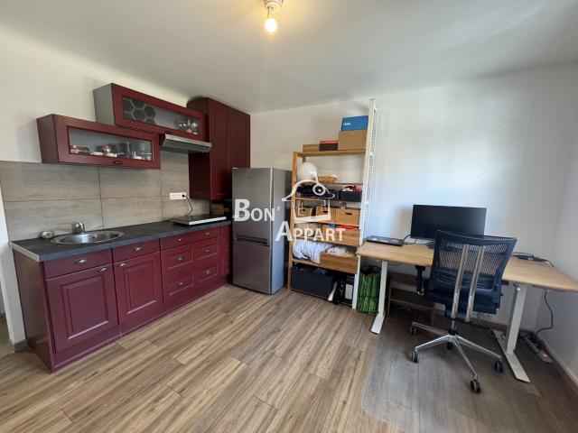 Studio à louer à SEROUVILLE