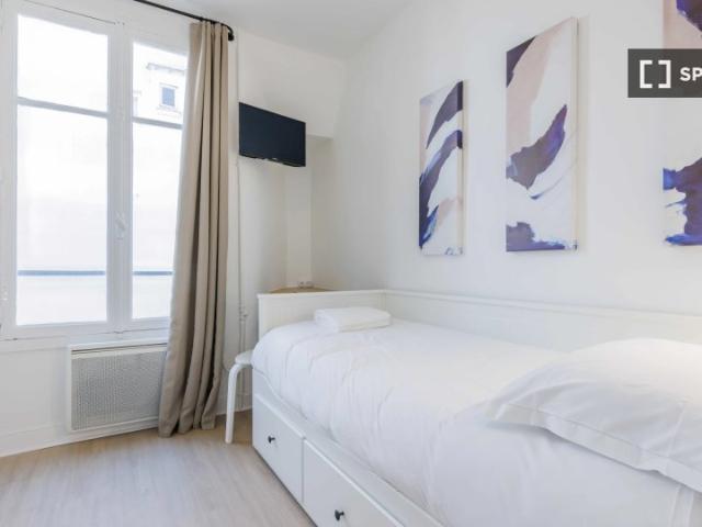 Studio à louer à Vivienne Gaillon, Paris