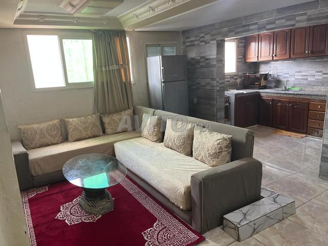 Studio à louer à 2 Mars avec ses meubles 4500 dh