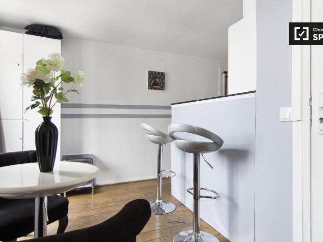 Studio à louer à 4ème arrondissement, Paris