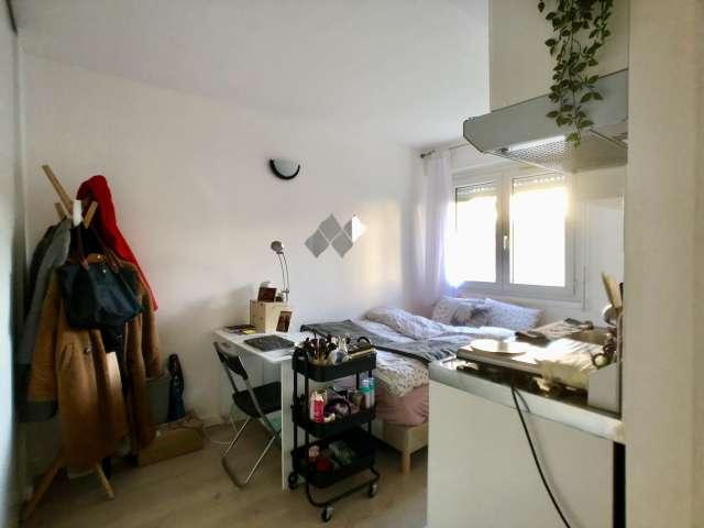Studio à louer au Mont Mesly, Créteil