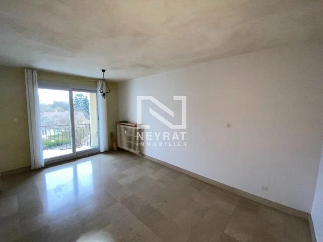 STUDIO A LOUER AUTUN 26.45 m2 350 € charges comprises par mois: Immobilier AUTUN | Neyrat Immobilier