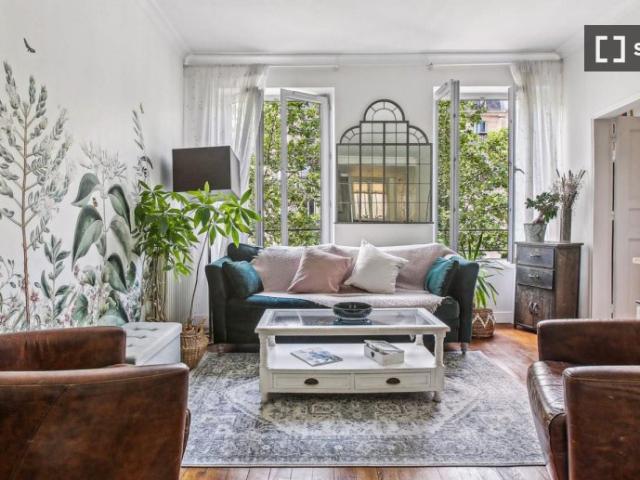 Studio à louer aux Enfants Rouges, Paris