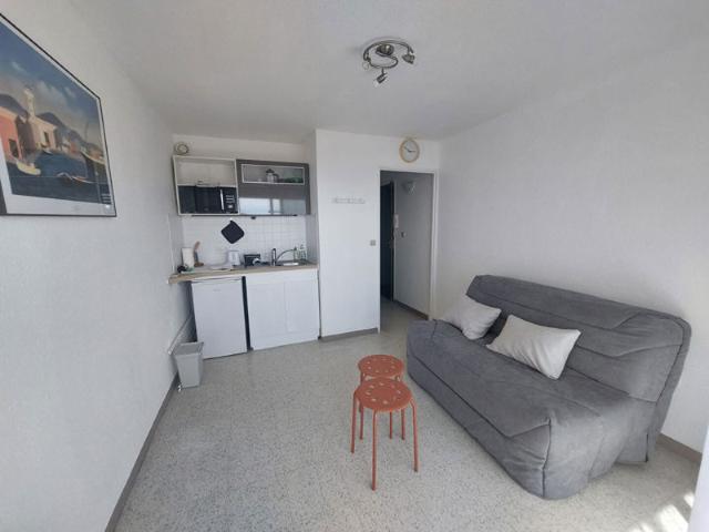 STUDIO A LOUER meublé 15.50 m²