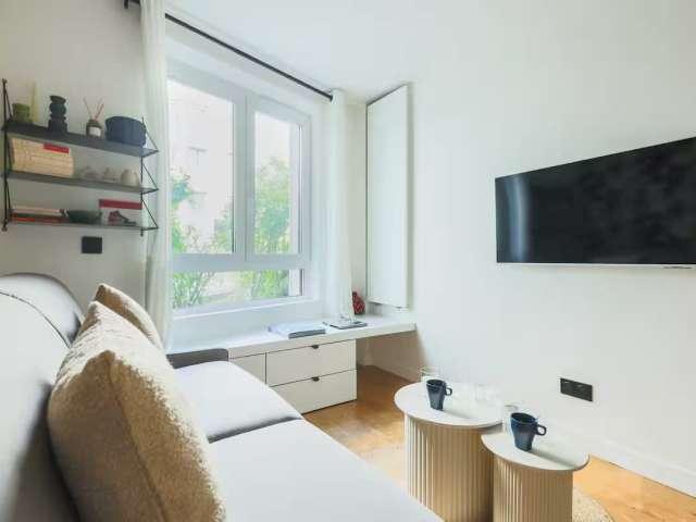 Studio à louer Porte Dauphine, Paris