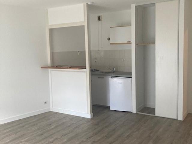 Studio à louer quartier Monselet